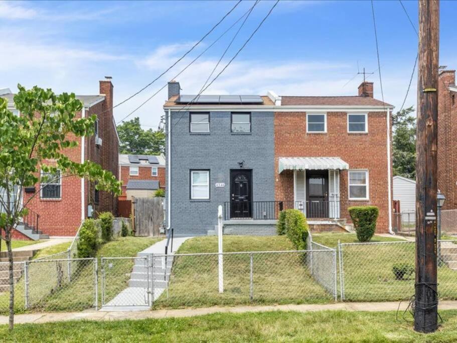 Quaint 3/2.5 Home In Fort Dupont Ουάσινγκτον Εξωτερικό φωτογραφία