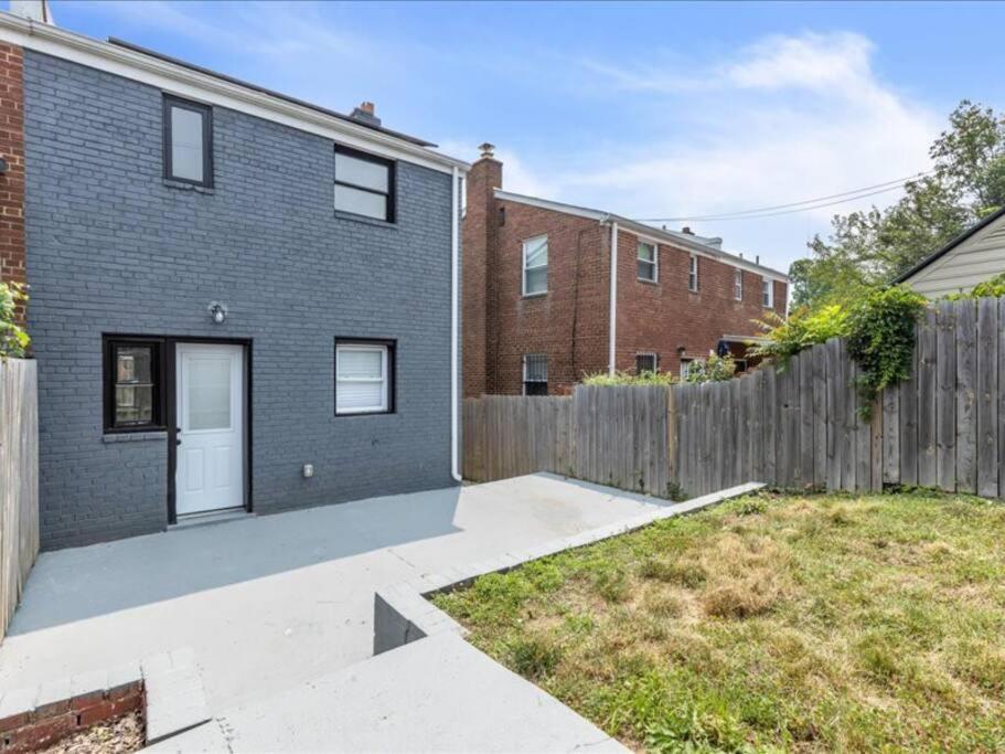 Quaint 3/2.5 Home In Fort Dupont Ουάσινγκτον Εξωτερικό φωτογραφία